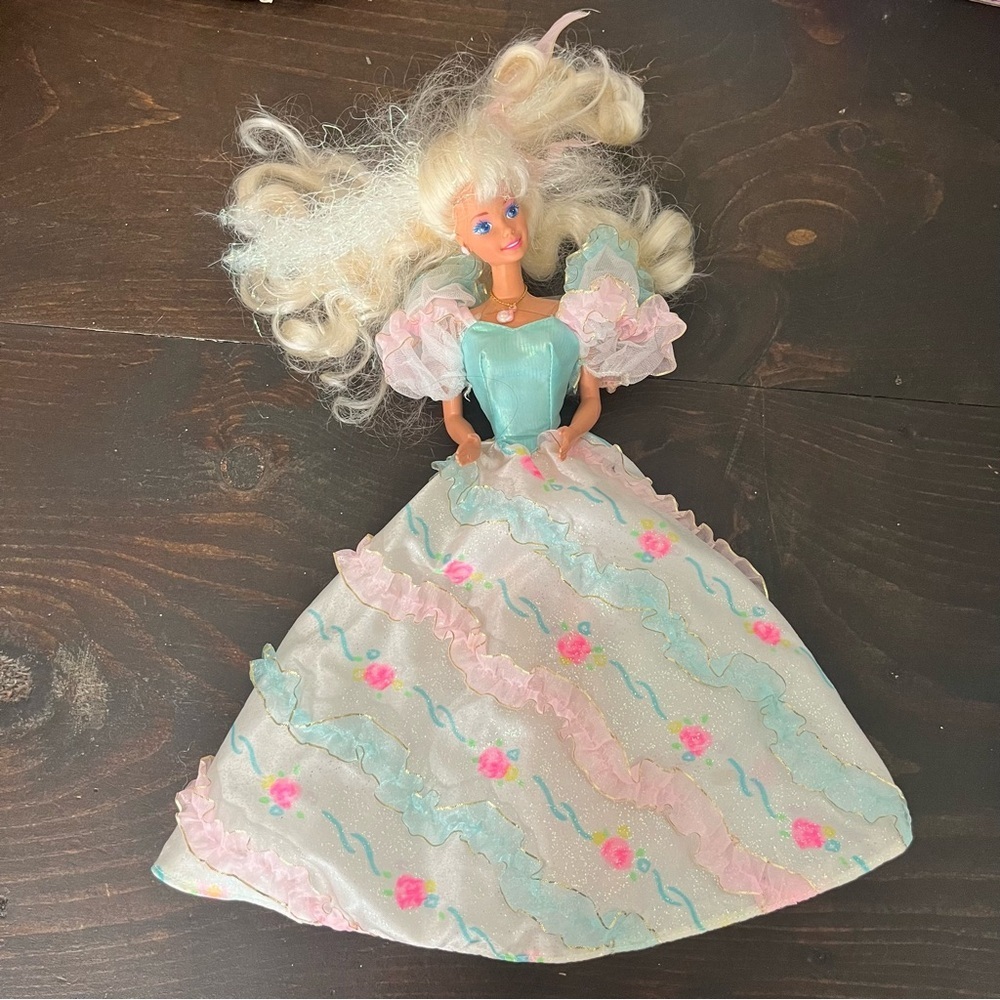 OLD VINTAGE 1966 ORIGINAL BARBIE DOLL TOY BLUE PINK DRESS